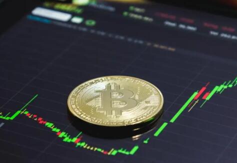 某巨鲸向Binance存入3,600枚ETH，仍持有34,100枚ETH